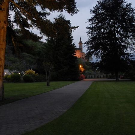 B&B Le Camelie Домодоссола Екстер'єр фото